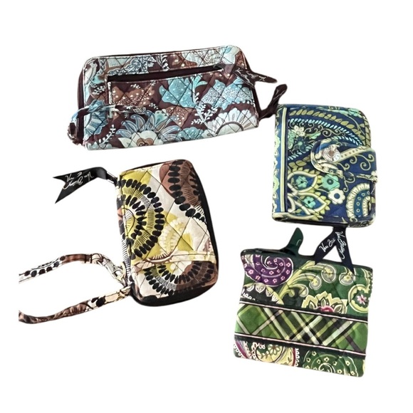 Lot of 4 Vera Bradley Quilted Wristlet wallet, Card Holder, COin Pouch - Picture 1 of 8